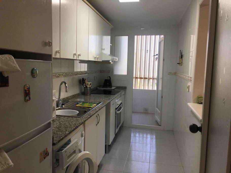 Apartamento Segunda Linea De Playa Con Piscina El Alted Exterior photo